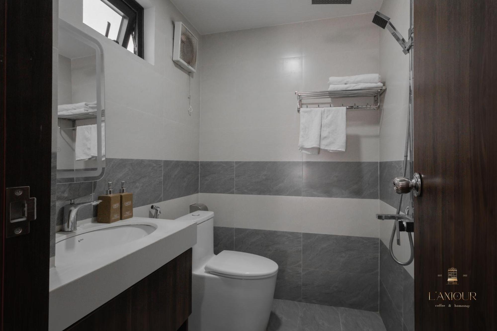 Lamour Homestay Thon Kim Long Экстерьер фото