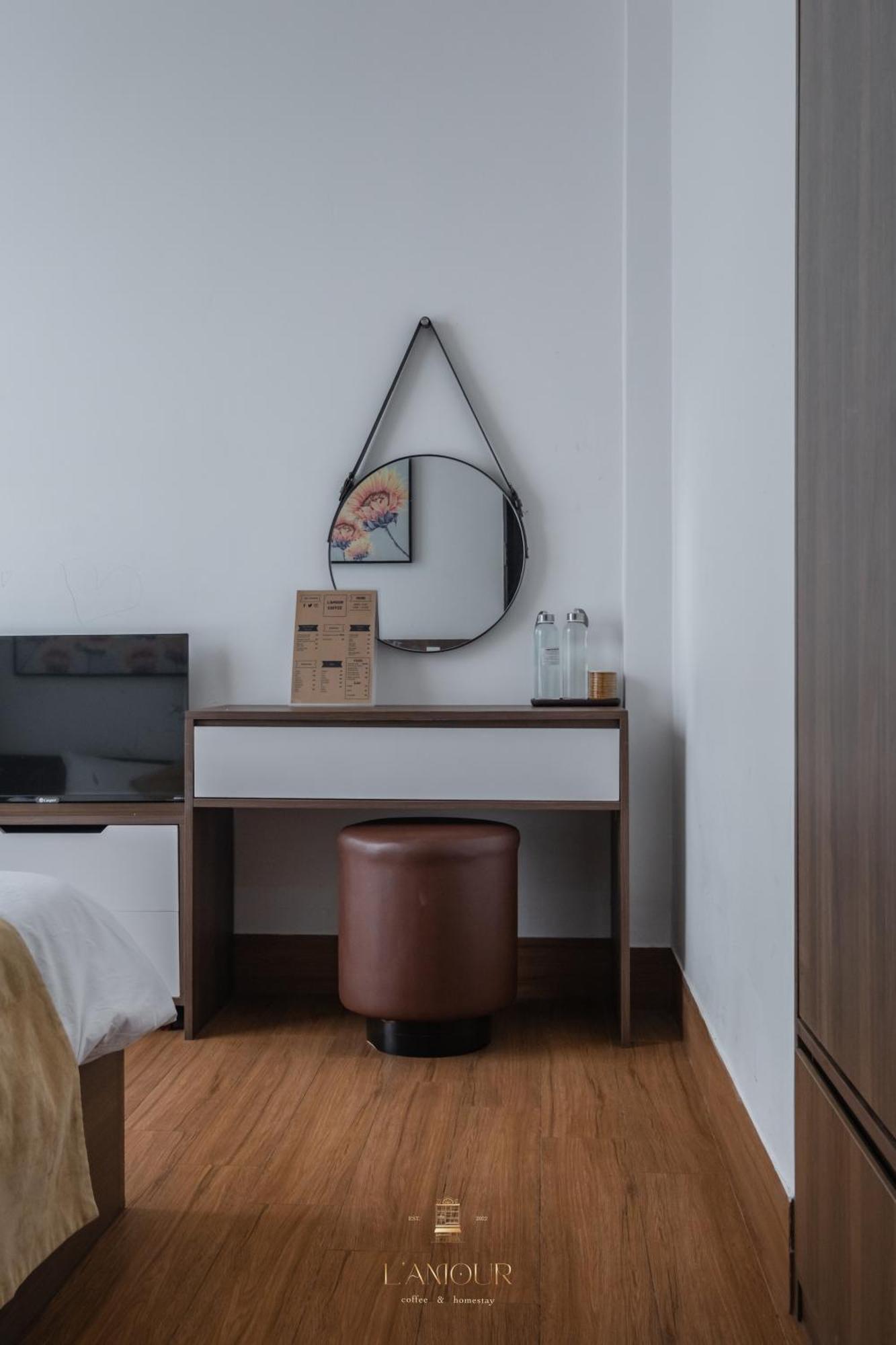 Lamour Homestay Thon Kim Long Экстерьер фото